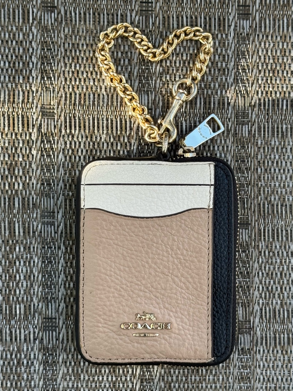 Coach Zip Card Case In Colorblock EUC!